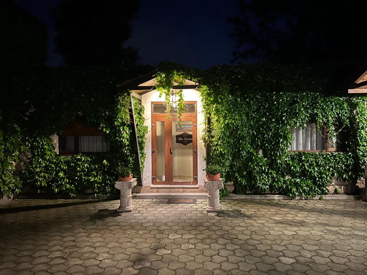 Vila Toscana Тимишоара Екстериор снимка